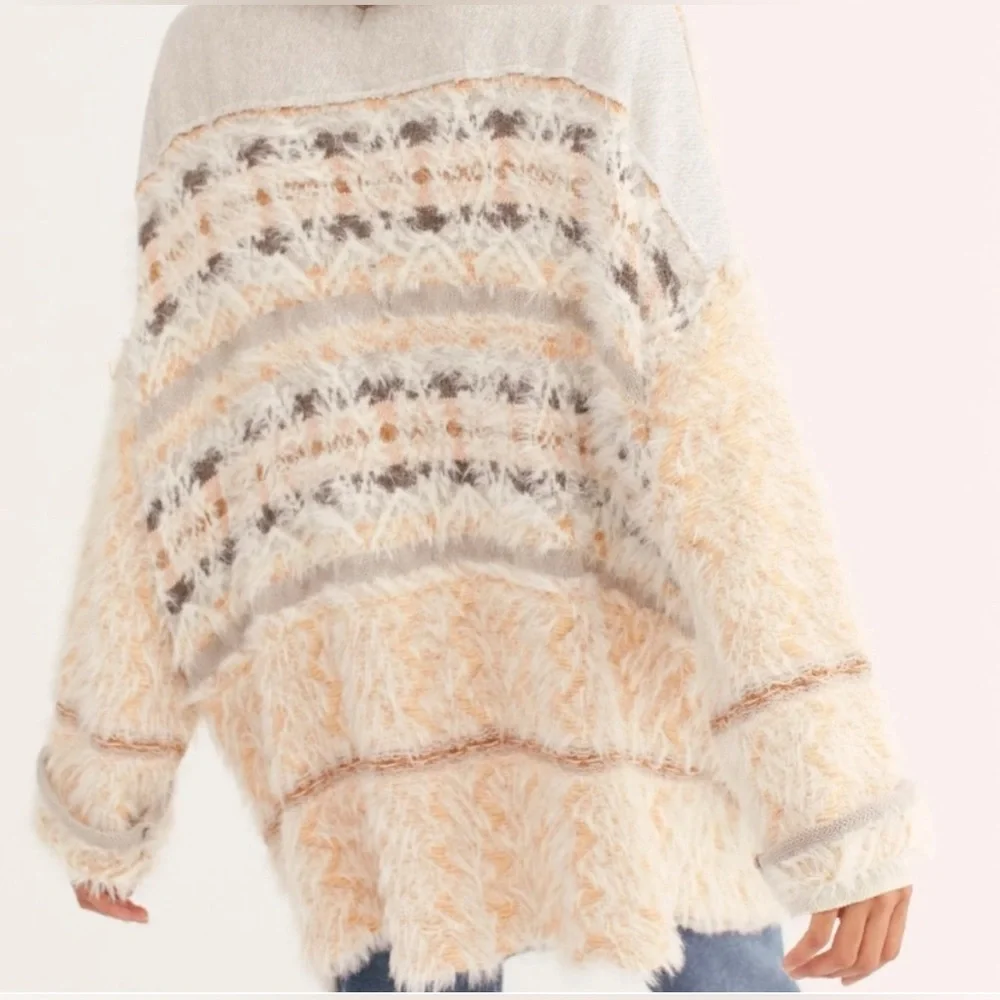 FREE PEOPLE fair weather fuzzy oversized cardigan - Picture 2 of 7